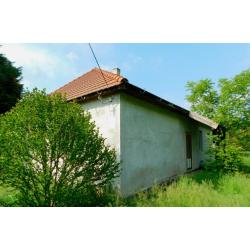 2475 Kápolnásnyék, Kossuth Lajos út 5