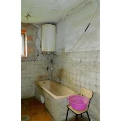 2475 Kápolnásnyék, Kossuth Lajos út 5