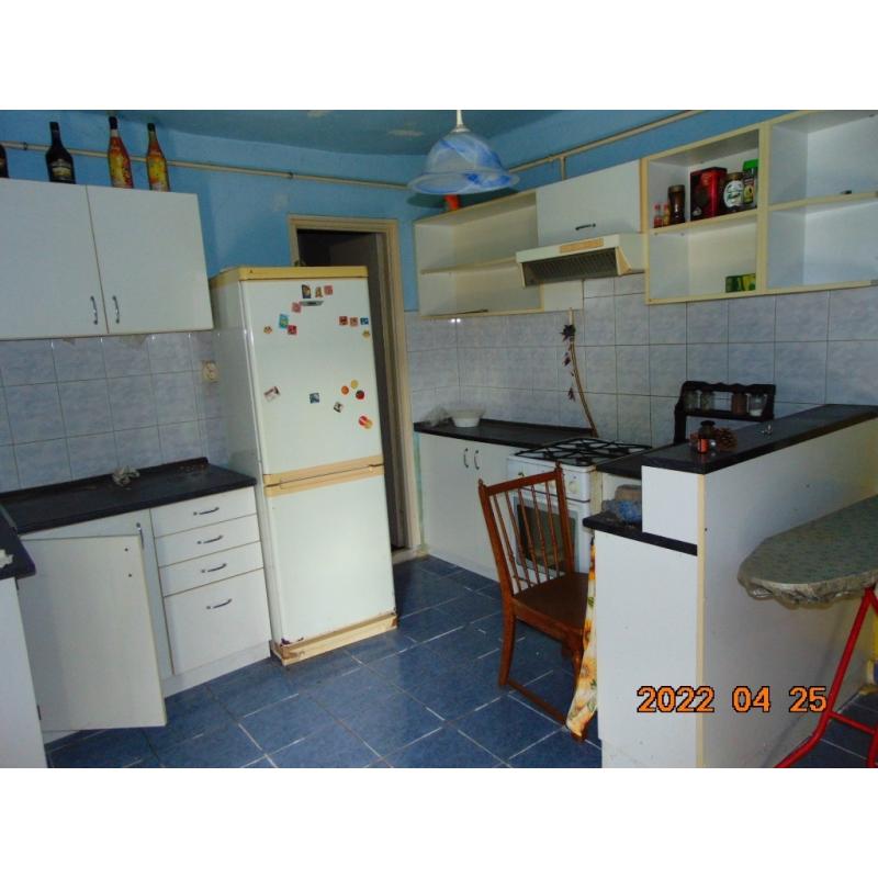 3388 Poroszló, Dobosok útja 8