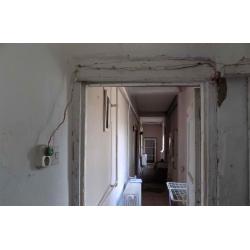 7300 Komló, Kisbattyán utca 9