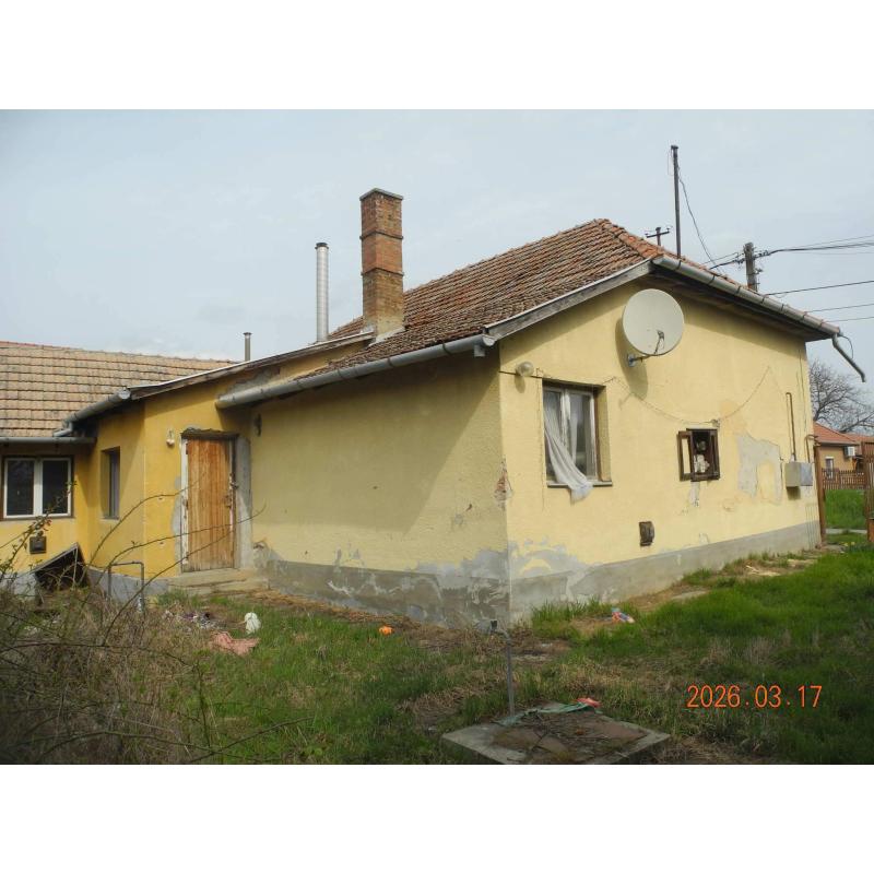 5085 Rákóczifalva, Szent László király utca 62.
