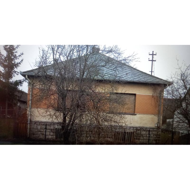 7256 Kercseliget, Fő utca 32