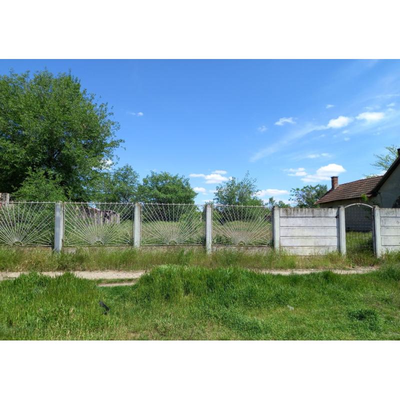 4242 Hajdúhadház, Vénkert utca 39