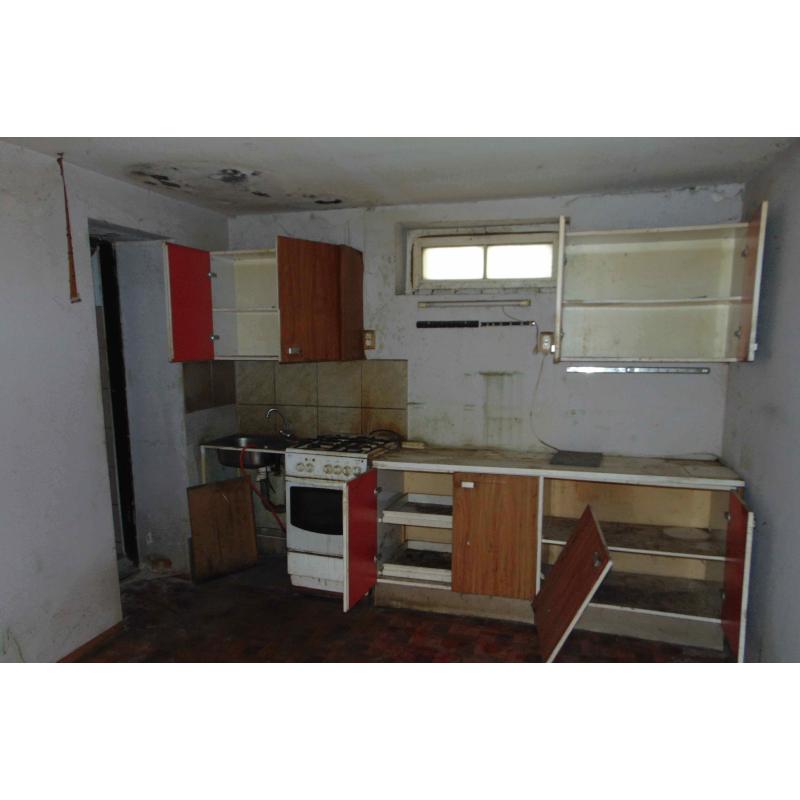 9326 Szil, Rózsa Ferenc utca 2