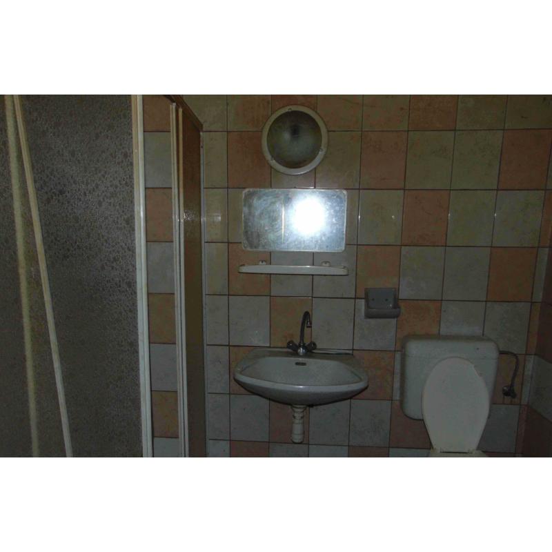 9326 Szil, Rózsa Ferenc utca 2