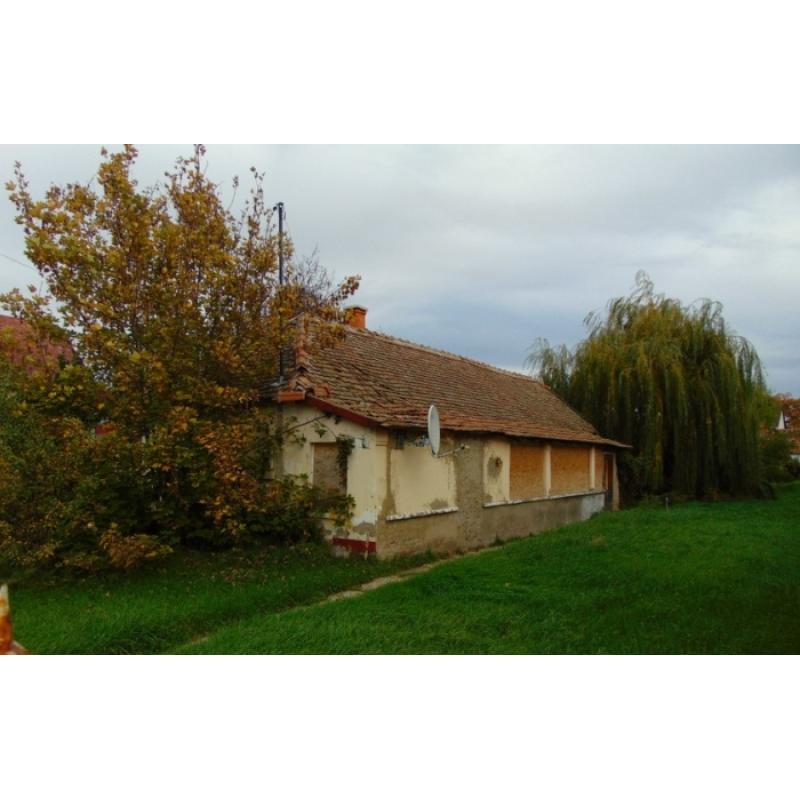 5235 Tiszabura, Kossuth út 47