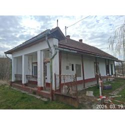 3386 Sarud, Csalogány utca 18